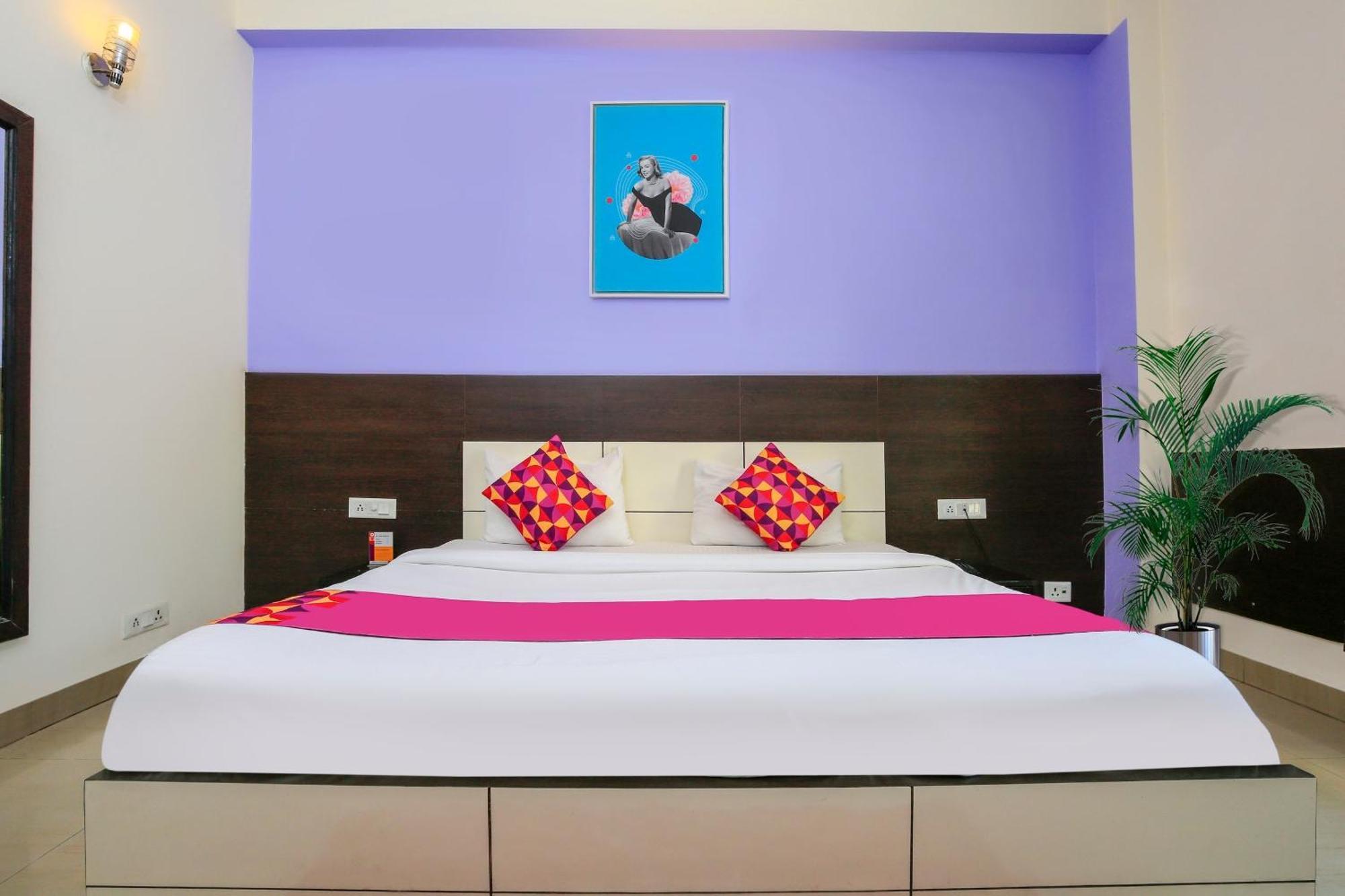 Hotel O Golf Stays Near Aravali Biodiversity Park Γκουργκάον Εξωτερικό φωτογραφία
