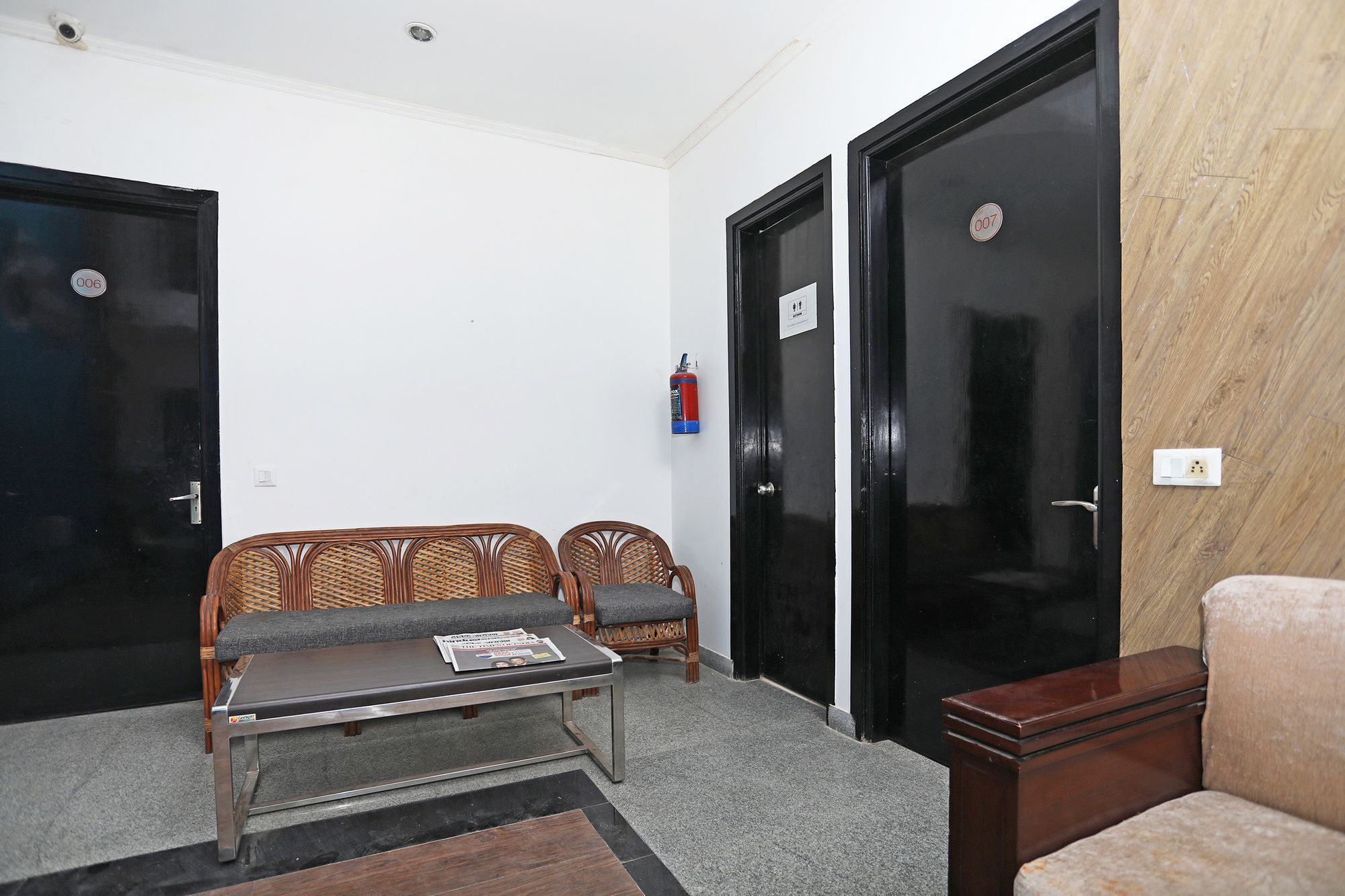 Hotel O Golf Stays Near Aravali Biodiversity Park Γκουργκάον Εξωτερικό φωτογραφία